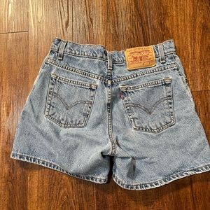 Levi’s shorts